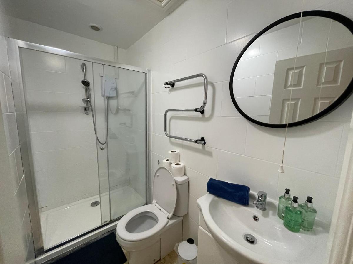 6 Person Apartment In City Centre Cardiff Eksteriør bilde